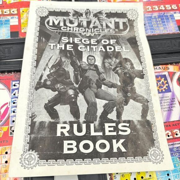 Mutant Chronicles Siege of the Citadel Hero Boards Pegs Rulebook Quick Reference - Picture 2 of 6